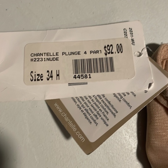 Chantelle NWT Plunge Nude Bra Lace Size 34H - Picture 5 of 7